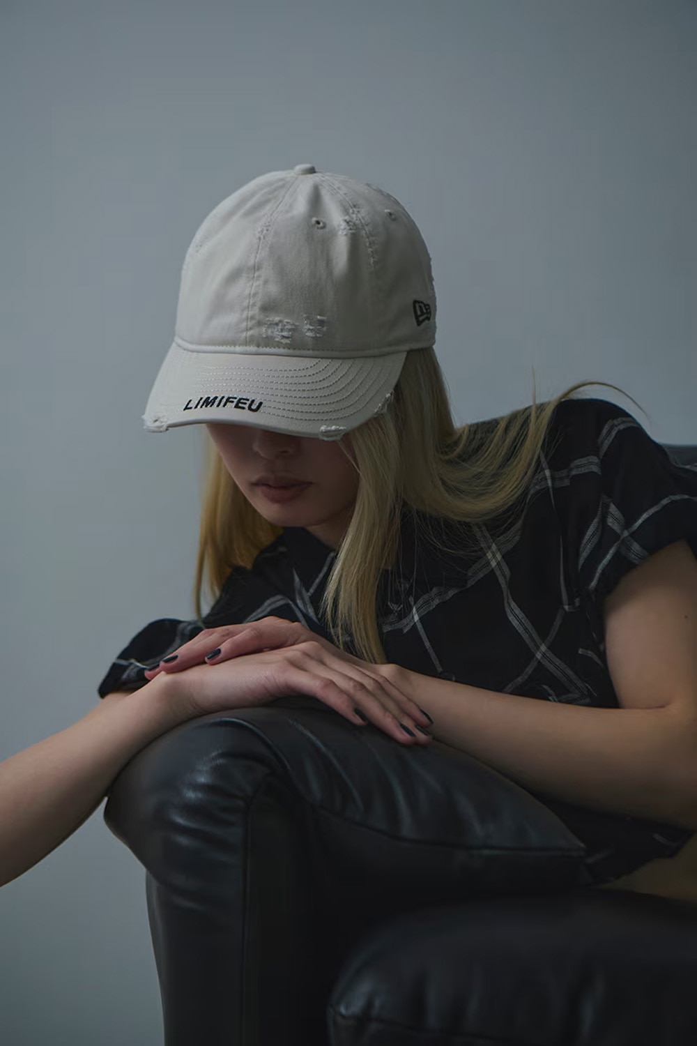 LIMI feu TOP | Yohji Yamamoto (ヨウジヤマモト) Official Site